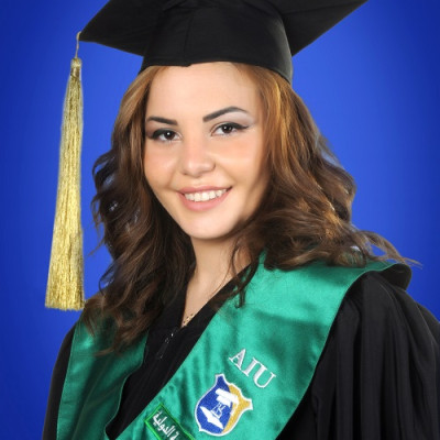 جوليا الخوري